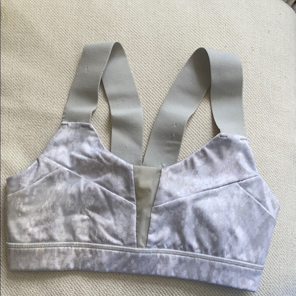 Alo Yoga Silver Sports Bra